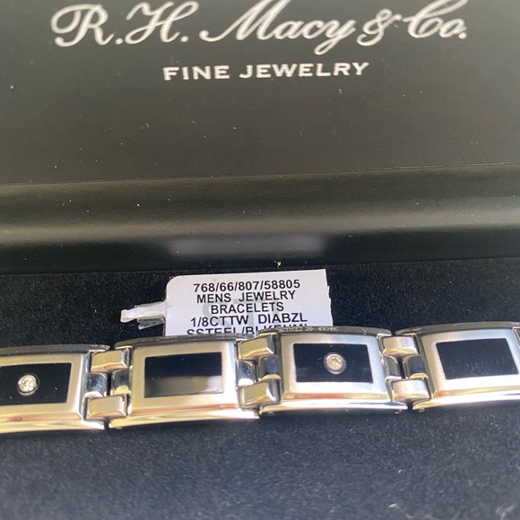 Men's Stainless Steel Diamond Bracelet 1/8 ct. t.w - Picture 14 of 14